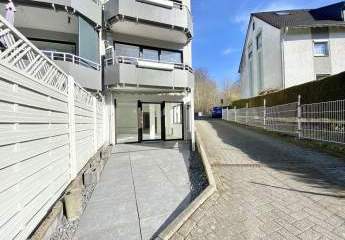 Top Angebot! Barrierearm, lichtdurchflutete Terrassenwohnung, zentrale Lage, modernisiert + Garage!