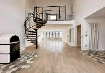 Luxuriöses Penthouse mit Südwestterrasse und beeindruckender Raumhöhe