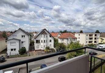KAPITALANLAGE: schöne 2-Zimmer Wohnung mit Balkon in zentraler Lage