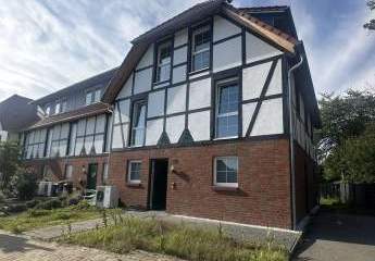 Schönes Reihenendhaus im Fachwerkstil in Isernhagen-Kirchhorst
