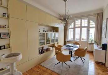 Helle 3-Zimmer Wohnung mit Balkon, Küche und hochwertigen Einbauschränken!