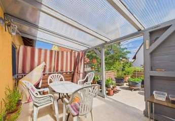 Geräumige 3,5 Zi-Wohnung mit Garten, Garage & Stellplatz in Top-Lage!