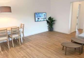 Ruhige 5-Zimmer-Wohnung in Düsseldorf-Ludenberg, möbliert mit Einbauküche, direkt am Wald!
