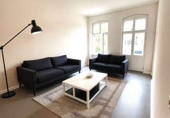 Renovierte 2 Zimmer Wohnung mit Balkon in Top Lage!