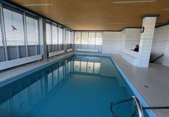 3-Zi-Whg_+_Weitblick_Schwimmbad inkl.