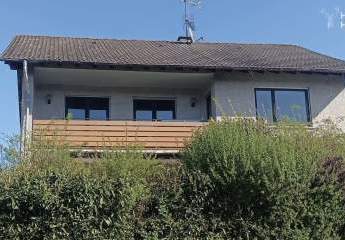 Großes Einfamilienhaus mit tollem Ausblick und vielen Möglichkeiten