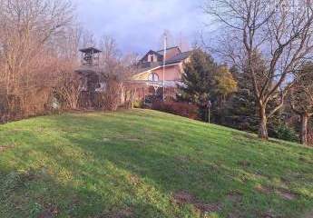 Provisionsfrei ! Villa, nur 30 Minuten bis zum Zentrum der Landeshauptstadt Dresden entfernt