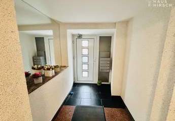 gepflegtes Mehrfamilienhaus mit angrenzender Halle - Gewerbe und wohnen in einem Haus !