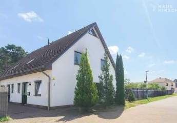 Gemütliche Doppelhaushälfte mit schönem Garten