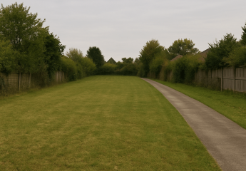 Platz für Neues: Großes Grundstück mit Altbestand und vielen Möglichkeiten