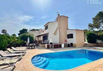Mediterrane Villa mit ETV-Lizenz und Meerblick