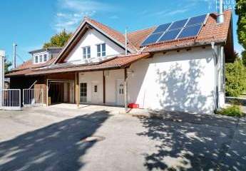 Vielseitige Doppelhaushälfte mit Gewerbeeinheit im Markt Waal- Wohnkomfort trifft Unternehmergeist