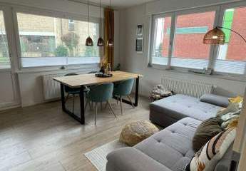 Innenstadtlage - modernisierte 3-Zimmer Wohnung mit 90m² Garten!