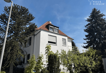 Edel, geräumig, saniert _ schönes Haus in Rüsselsheim