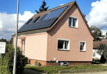 Charmantes Einfamilienhaus in ruhiger Seitenstraße - modernisiert und einladend!