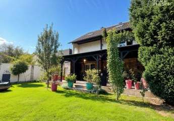 Exklusives Einfamilienhaus im Villenstil - vollständig renoviert!