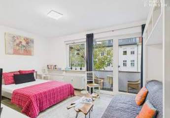 Studio-Wohnung Berlin Wilmersdorf: möbliert, Balkon, Lift, U-/S-Bahn in 3 Minuten fußläufig.