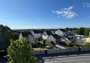 Großzügiges RMH in moderner Splitlevel-Architektur ca. 140 m² Wfl, Garten & Energieeffizienzklasse A