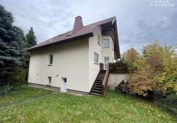 Modernes, effizientes Mehrfamilienhaus mit 3 Parteien: Große Balkone & super Grundrisse!