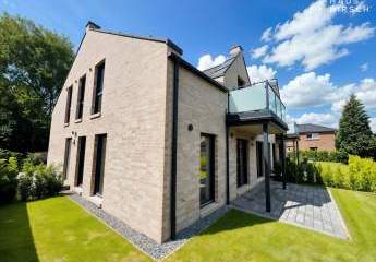 Erstbezug! Schöne Dachgeschoss-Neubauwohnung - Park und See vor der Tür!