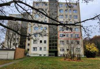 Exklusiver Wohntraum in Berlin Zehlendorf mit Aufzug, Balkon und PKW-Stellplatz