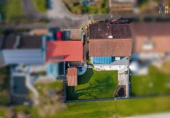 Einzigartiger Bungalow mit traumhaftem Garten und attraktiver Einliegerwohnung!