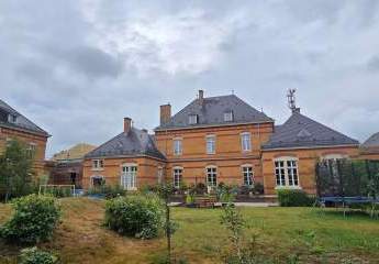 Historische Mehrfamilienhäuser mit Ausbaureserve - Einzigartiges Kulturdenkmal in Top-Lage!