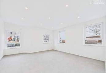 Wohnungspaket aus zwei kernsanierten 4-Zi-Wohnungen mit 8 Stellplätze in Mötzingen!