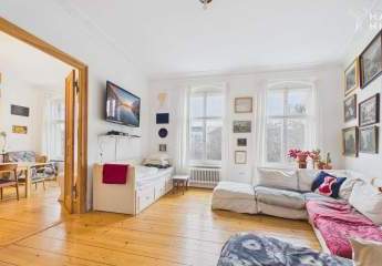 Charmante 3-Zimmer-Altbauwohnung mit Balkon in Berlin-Schöneberg