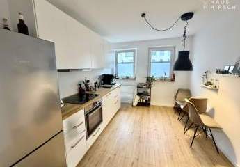 gemütliche und bezugsfertige Wohnung mit Aufzug u. Balkon im Herzen von W-Elberfeld, voll renoviert!