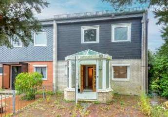 Reiheneckhaus sucht handwerklich begabte Interessenten!