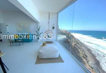 ¡Vistas al mar y lujo en Bajamar! Apartamento boutique