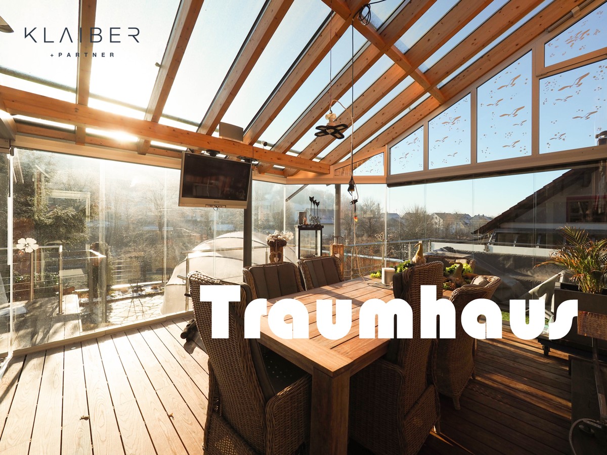 Schönes, Exclusiv ausgestattetes Luxus Haus mit Pool,Aussenküche, W.garten, ELW, Garage, ruhige Lage