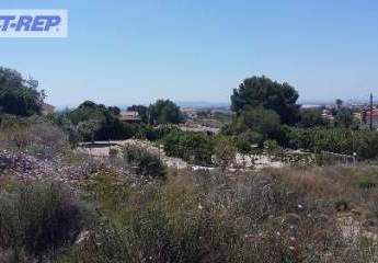 Schönes Grundstück bei Alicante mit Fernsicht