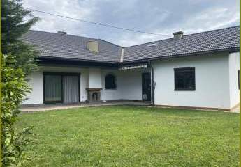 Top gepflegtes, grosszügiges Haus in unmittelbarer Stadtnähe !