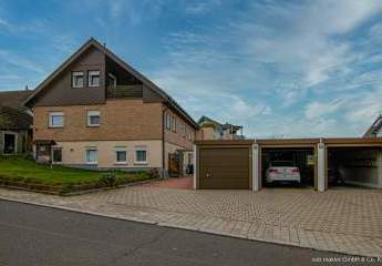 Dreifamilienhaus mit herrlichem Ausblick