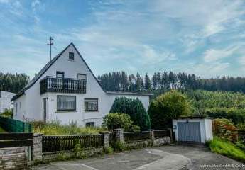 Einfamilienhaus mit herrlichem Blick über den Frankenwald