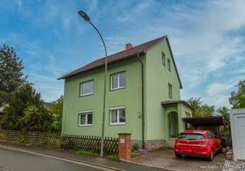 ACHTUNG, PREISREDUZIERUNG: Zwei- bis Dreifamilienhaus in ruhiger Wohnlage in Rehau