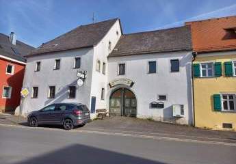 Zoiglstube Schwarzer Ritter mit Wohnung in Waldershof