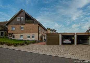 Dreifamilienhaus mit herrlichem Ausblick in Tröstau