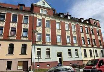 Herzlich willkommen in Ihrem zukünftigen Immobilienjuwel im Herzen von Plauen!