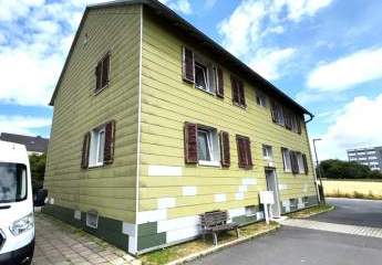 Wohnen trifft Kapitalanlage – Mehrfamilienhaus in Röslau