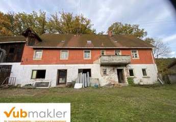 Weiden: Vierseithof mit genehmigtem Sanierungskonzept (6 WE) und Ausbaureserve