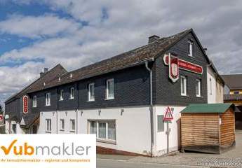 Gasthof in Berg mit Fremdenzimmern, Metzgerei und Betreiberwohnung