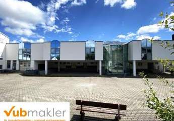 PREISREDUZIERT-Großzügige und guterhaltene Gewerbeimmobilie Nähe
Hofer Stadtzentrum