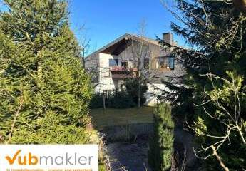 Stilvolles Mehrfamilienhaus mit 6 Wohneinheiten in bester Lage in Hof