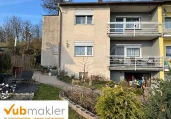 Doppelhaushälfte mit viel Platz zum Entfalten in Wiesau