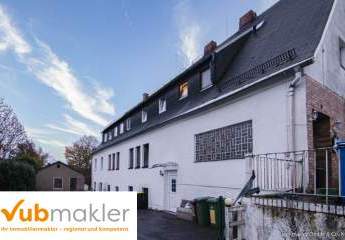 Fünf-Zimmer-Familienoase mit 2 Bädern und Stellplatz inklusive!