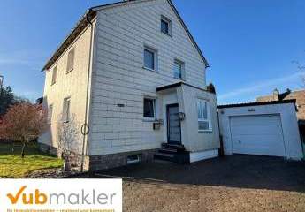 Zweifamilienhaus in bevorzugter Wohnlage von Zell