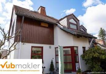 Hochwertig modernisierte Doppelhaushälfte in sehr guter Wohnlage von Hof